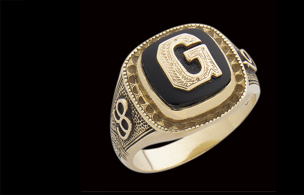  Gustavus Alumni Ring