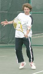 Scott Bean teamed with Aaron Zenner to post a victory at #3 doubles.