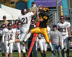 Patrick Wieneke makes a leaping reception on the sideline.