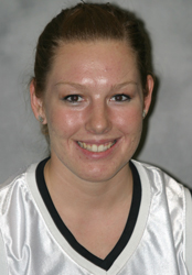 Vicky Peterson scored nine points off the bench against the Pipers.