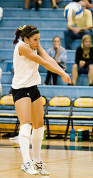 Rachelle Jakobs keeps the ball in play for the Gusties.