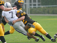 Senior linebacker Adam Miron led all players with nine tackles.