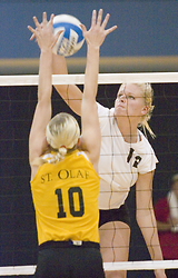 Jennifer Thelemann hits the ball into an Ole.