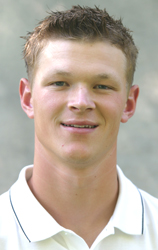 Erik Tone tied for ninth at the Twin Cities Classic, best among all Gustavus players.