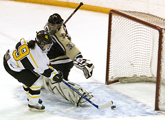 Senior Kelly Crandall scored a goal and an assist in Friday's 5-2 win over St. Olaf.
