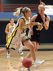 Emily Nelson provides 8.6 points per game off of the bench.