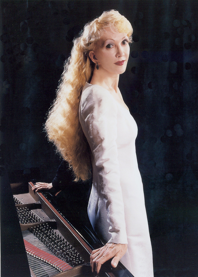 Pianist Teresa Walters at Gustavus