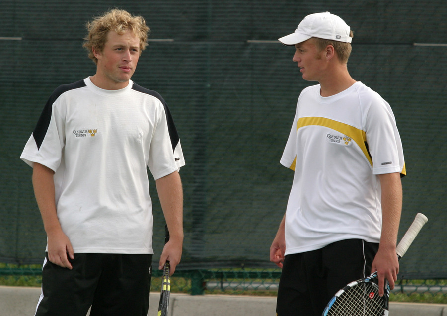 Mike Burdakin (l) and Charlie Paukert (r) finished fourth in Division III at the 2006 ITA Small College Championships.