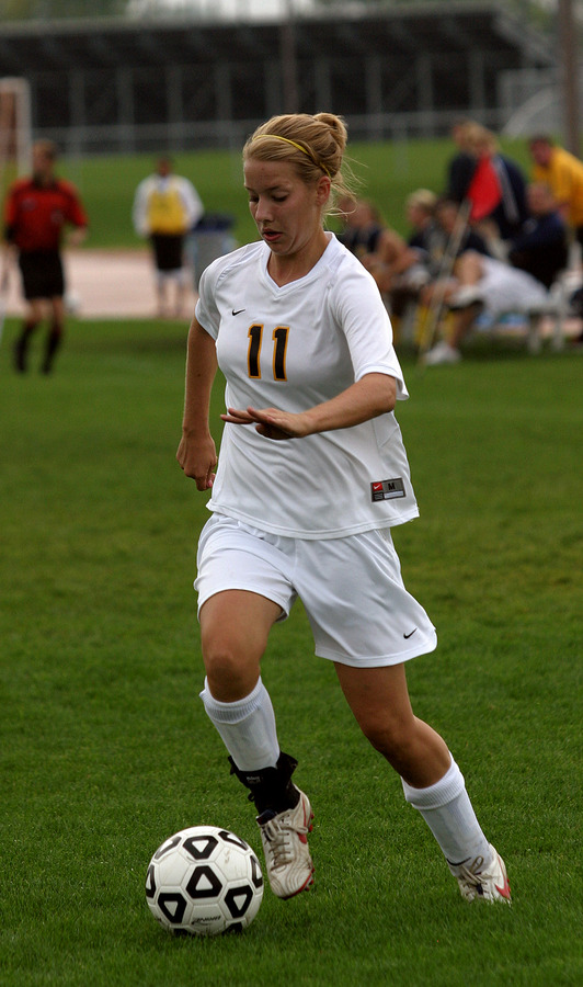 First year midfielder Karen Maus picked up her first collegiate point with an assist in the game.