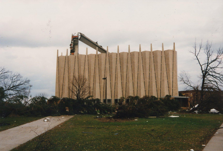 The spire on Christ Chapel snapped during the 1998 tornado (Photo by Glenn Kranking ‘98).
