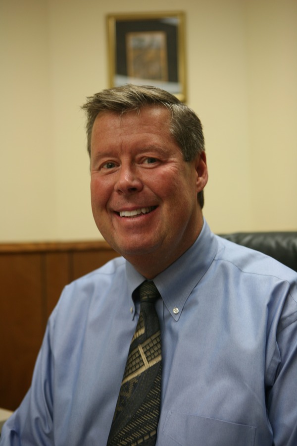 Doug Minter is the new director of student financial assistance.
