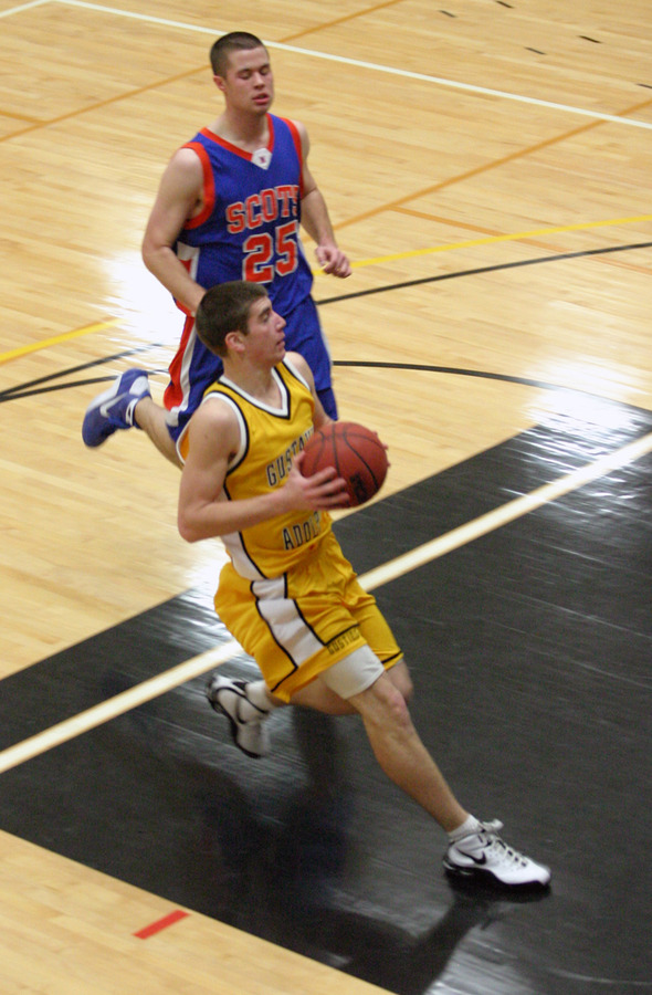 Seth Anderson looks to lay in two of his 10 points.