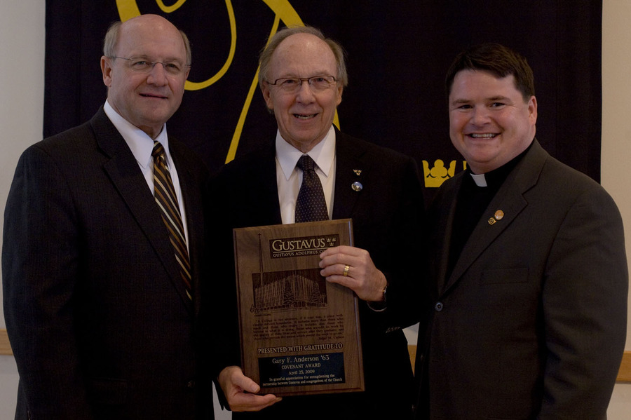 The Rev. Gary F. Anderson flanked by President Jack R. Ohle on the left and the Rev. Grady St. Dennis on the right.