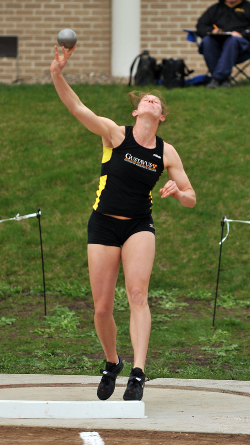Kaelene Lundstrum is in first place in the MIAC Heptathlon after the first day. (Carleton Sports Information)