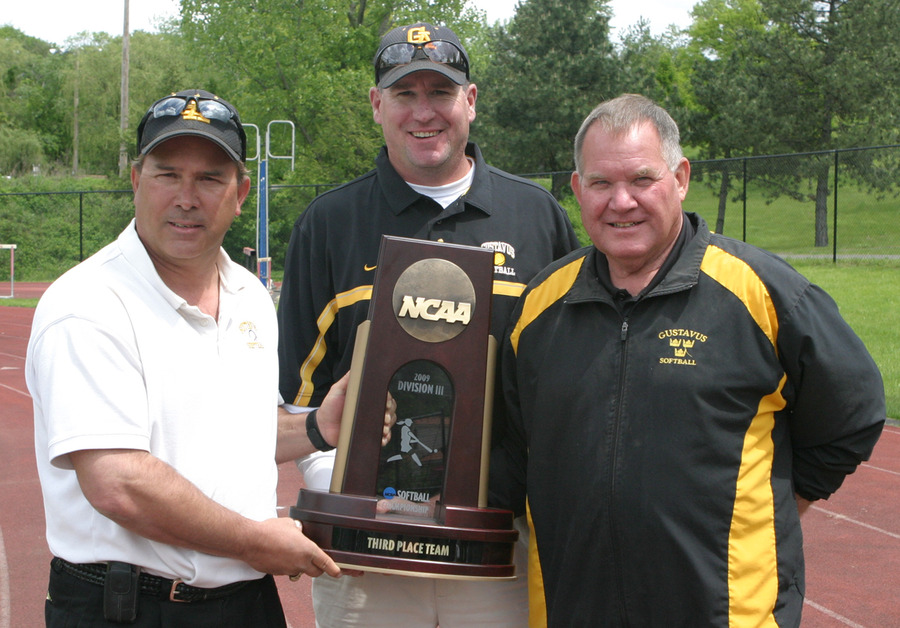 Head Coach Jeff Annis (left), with assistants Kyhl Thomson (middle), and Mark Wiest (right).