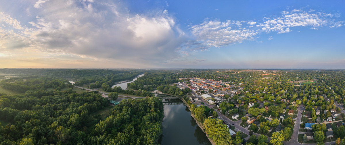 Aerial view of Gustavus Adolphus College and the surrounding Minnesota river valley.