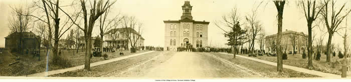 Gustavus_Adolphus_College_St_Peter_Minnesota_1917