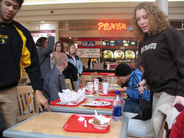 A lunch break on the way to Jamestown