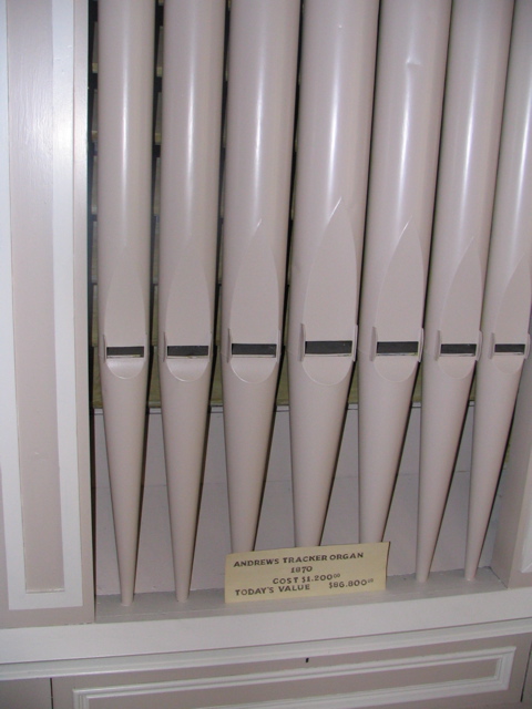 The old organ.