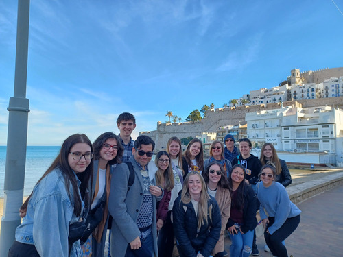 Group of Gustavus Students while studying away in Valencia, Spain.