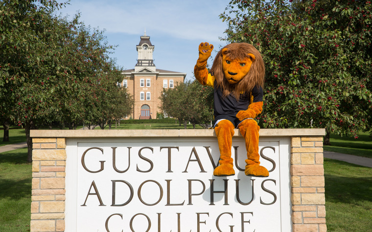 Gus the Lion on Gustavus Sign