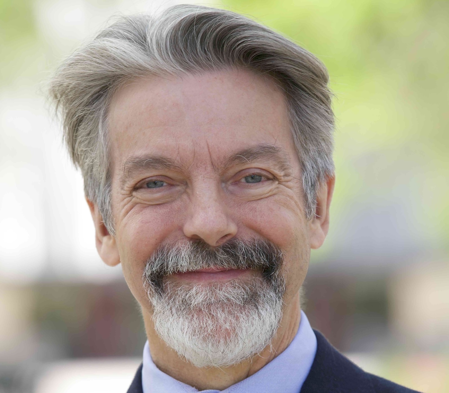Dr. John Volin, president of Gustavus Adolphus College