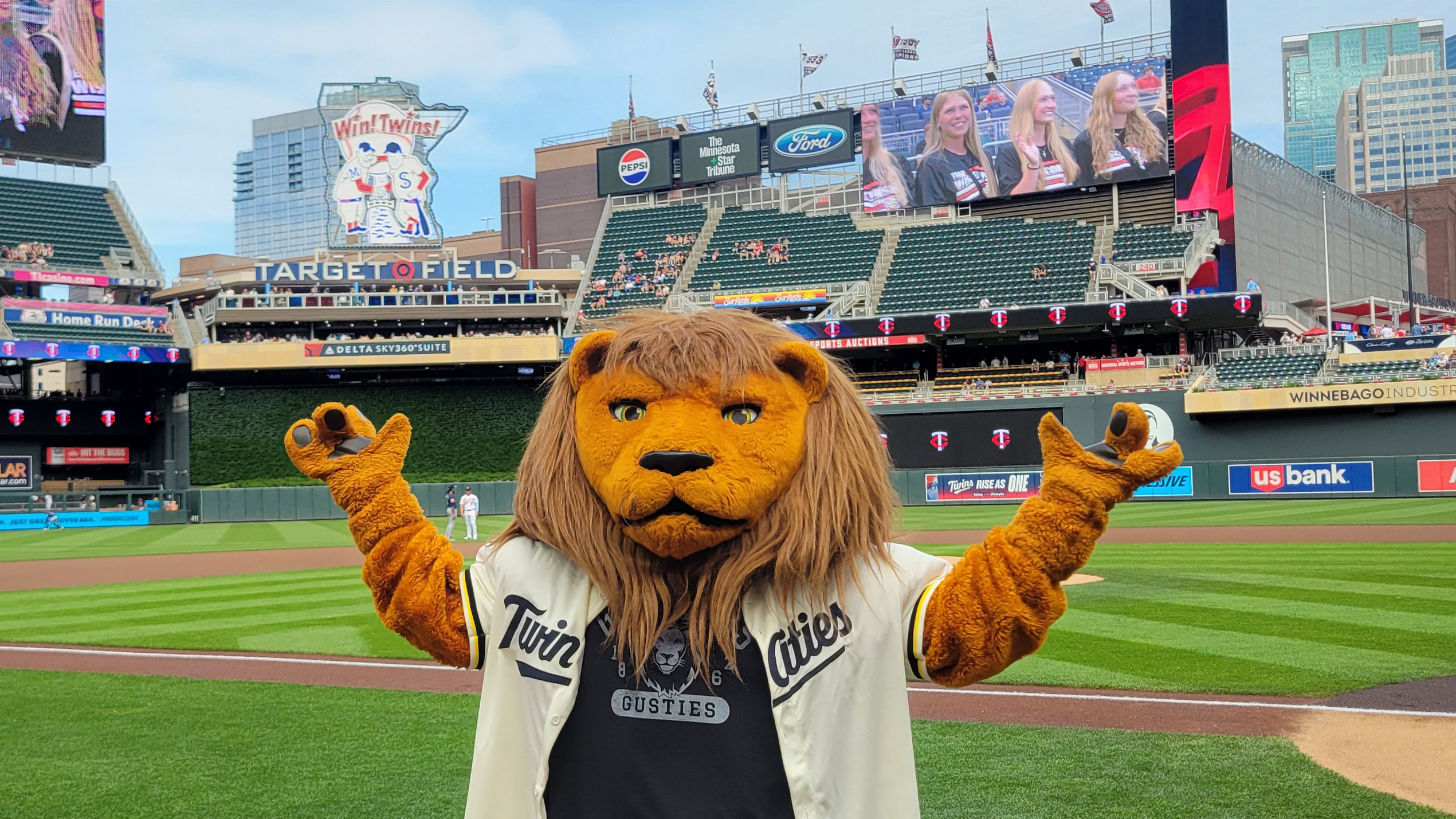Gus at Target Field