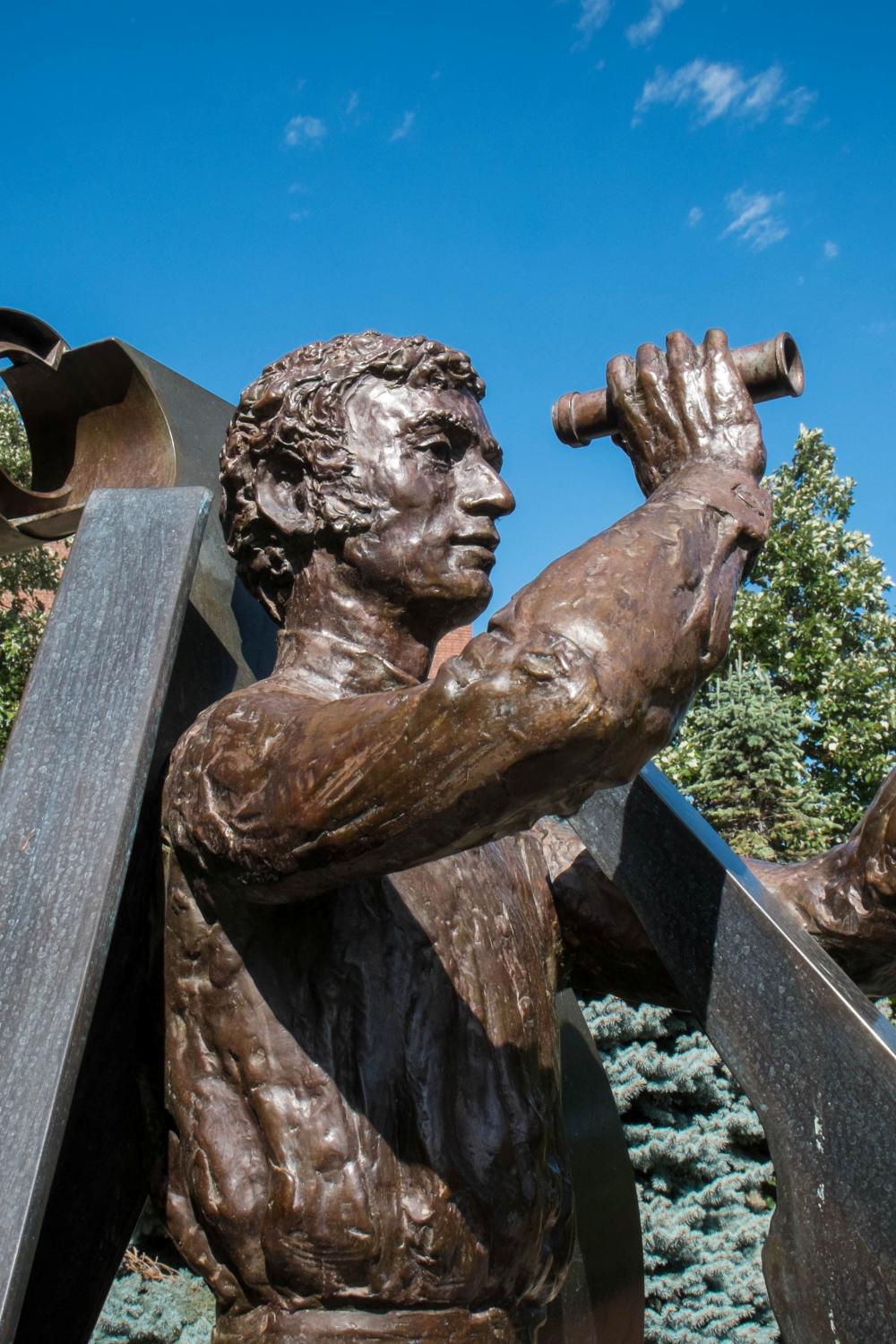 Nicollet Granlund sculpture